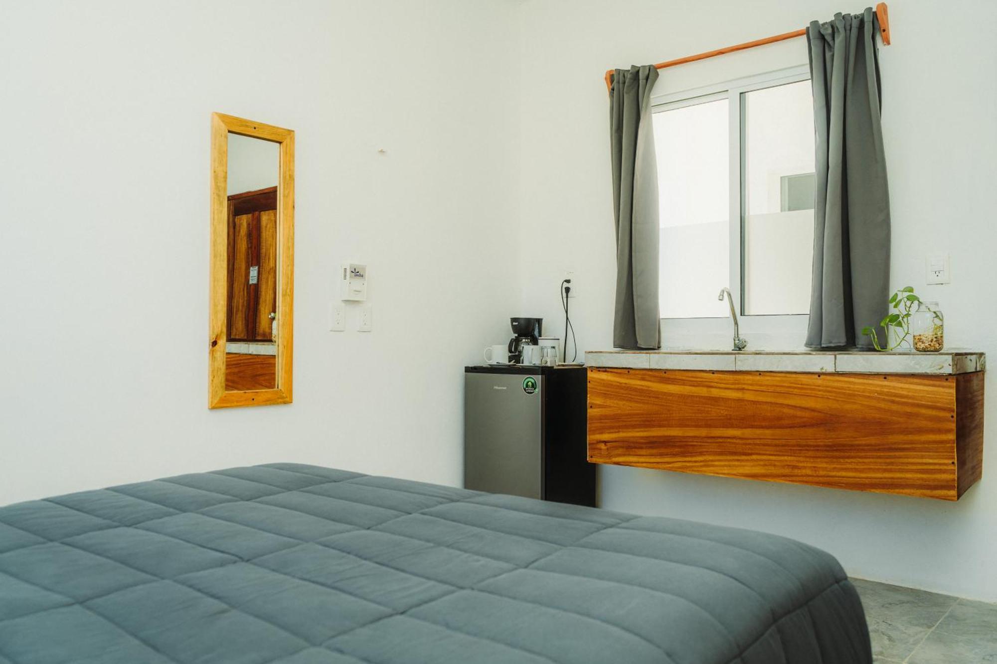 Che Holbox Hostel & Bar Adults Only Bagian luar foto
